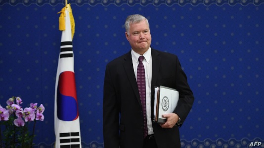 US special representative for North Korea Stephen Biegun waits before a meeting with South Korean Foreign Minister Kang Kyung-wha at the Foreign Ministry in Seoul on September 11, 2018. - Biegun arrived in Seoul on September 10, as part of his Northeast…